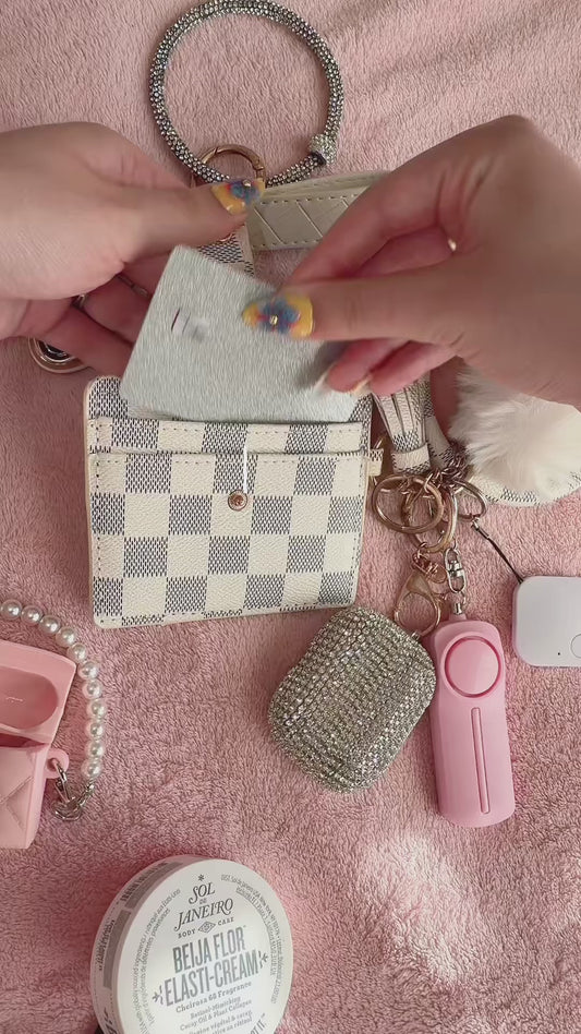 White Plaid Keychain Set 🤍✨